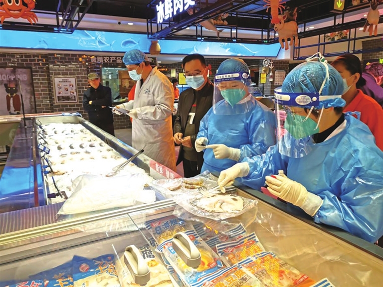 榆中县筑牢安全防线 核酸检测从冷链食品延伸至日用百货